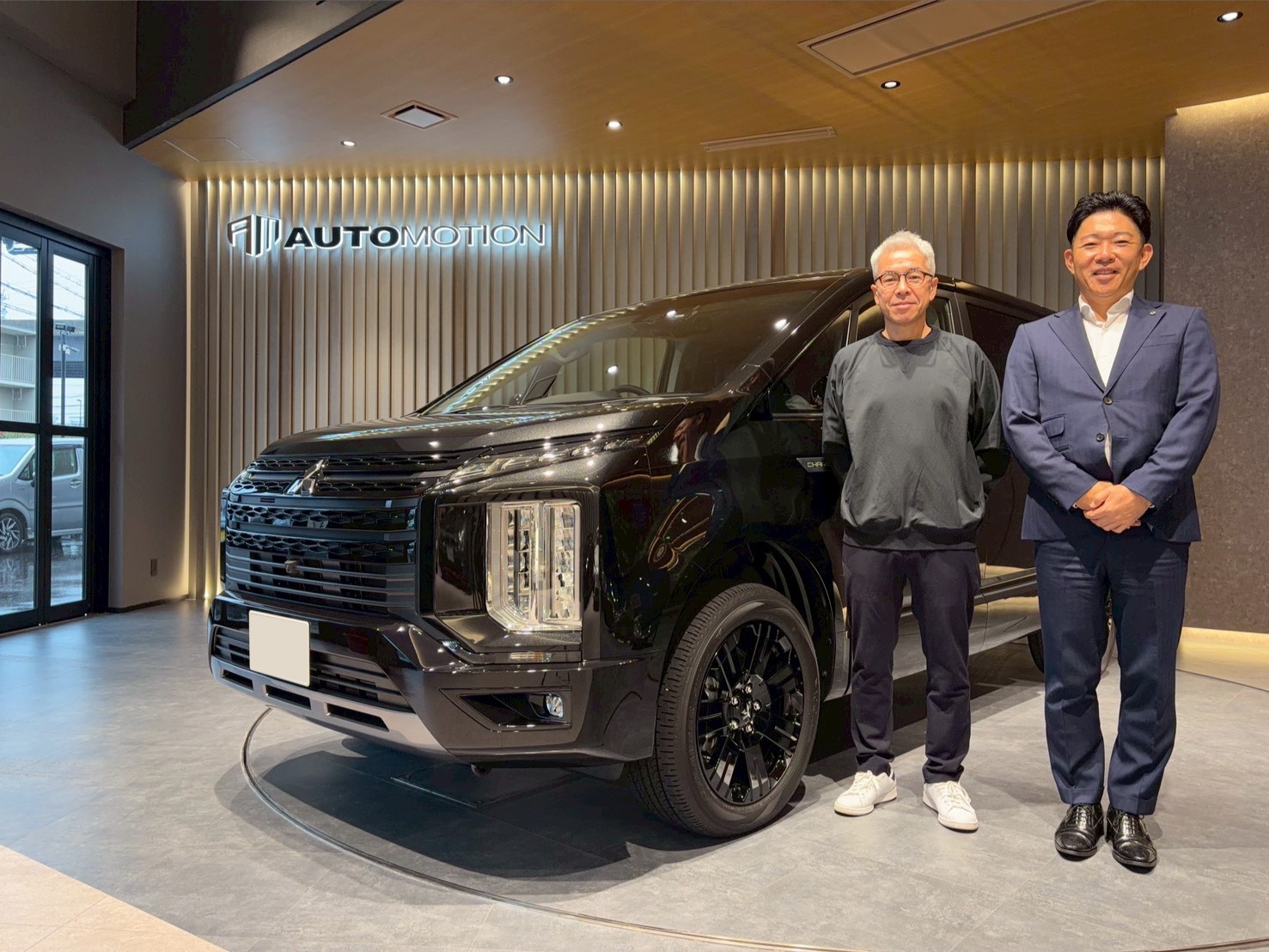 10月31日：ご納車 K様 新車デリカD5