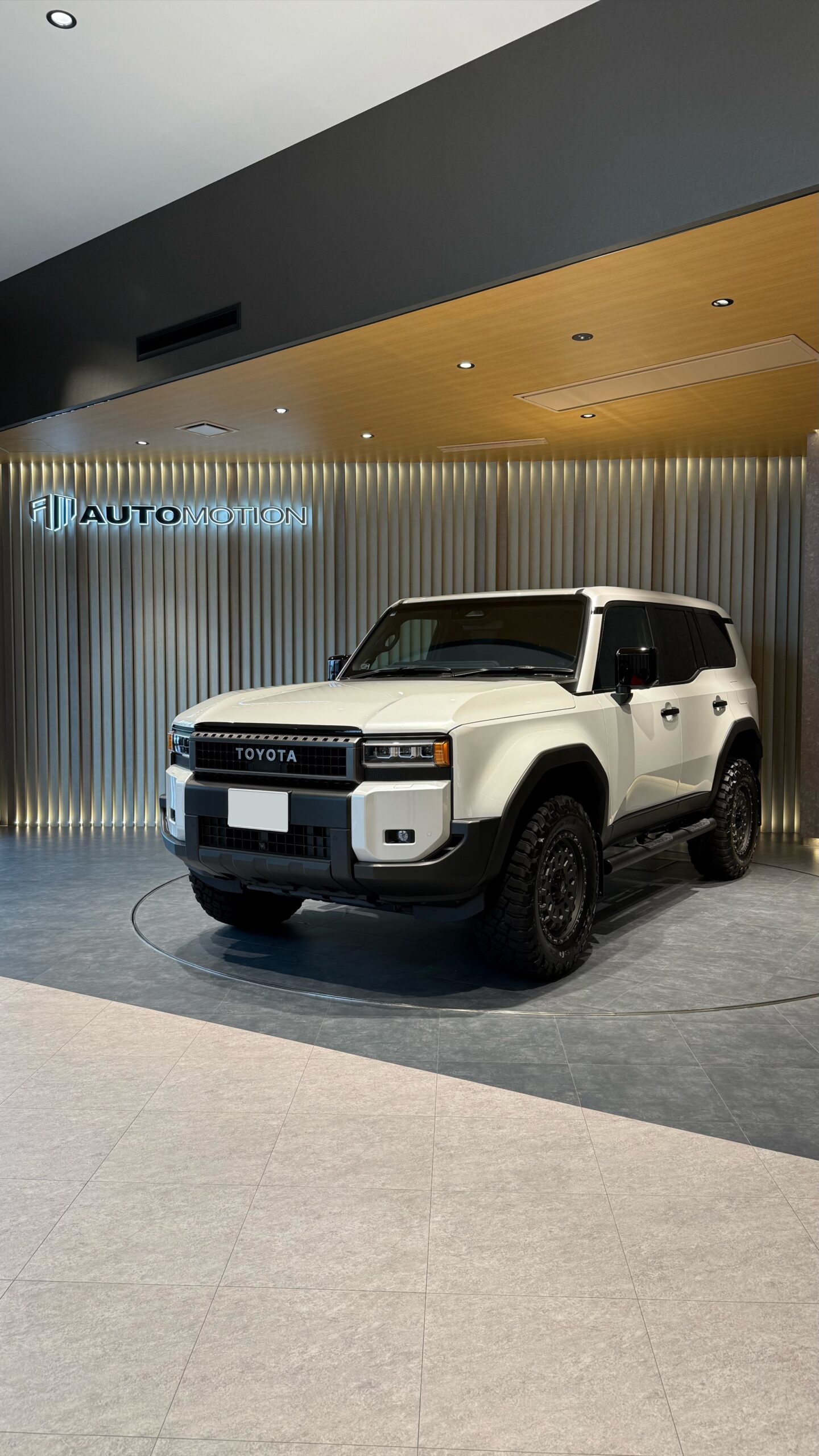 10月4日：ご納車 F様 ランドクルーザー250