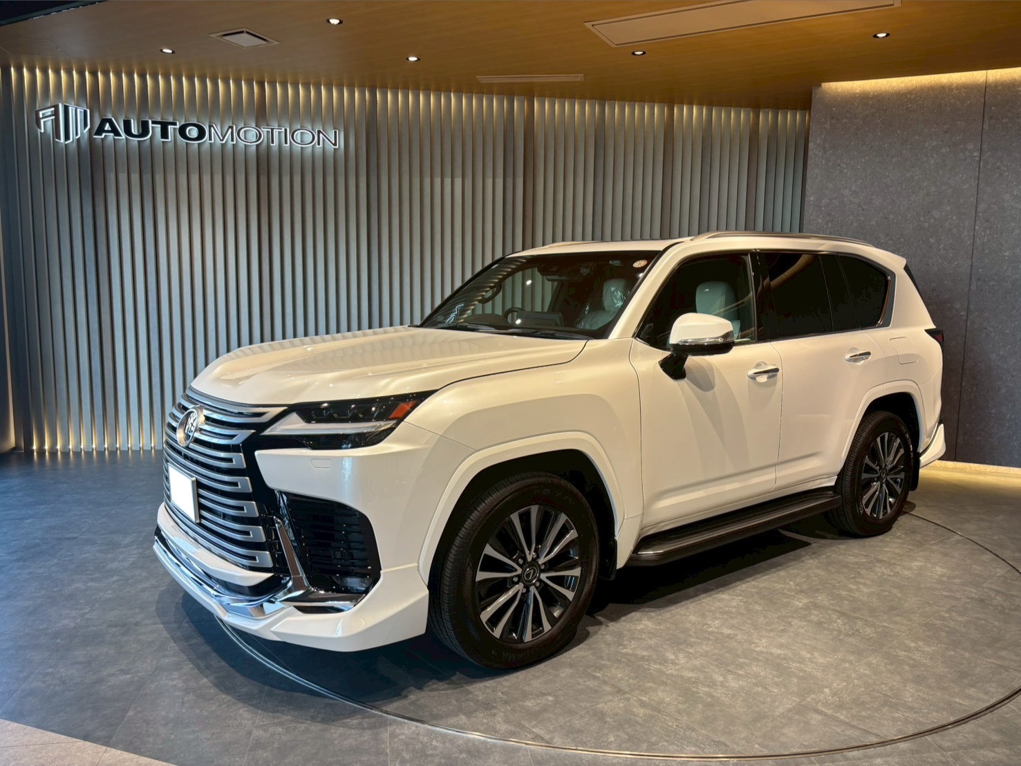 11月22日：ご納車 K様 レクサスLX