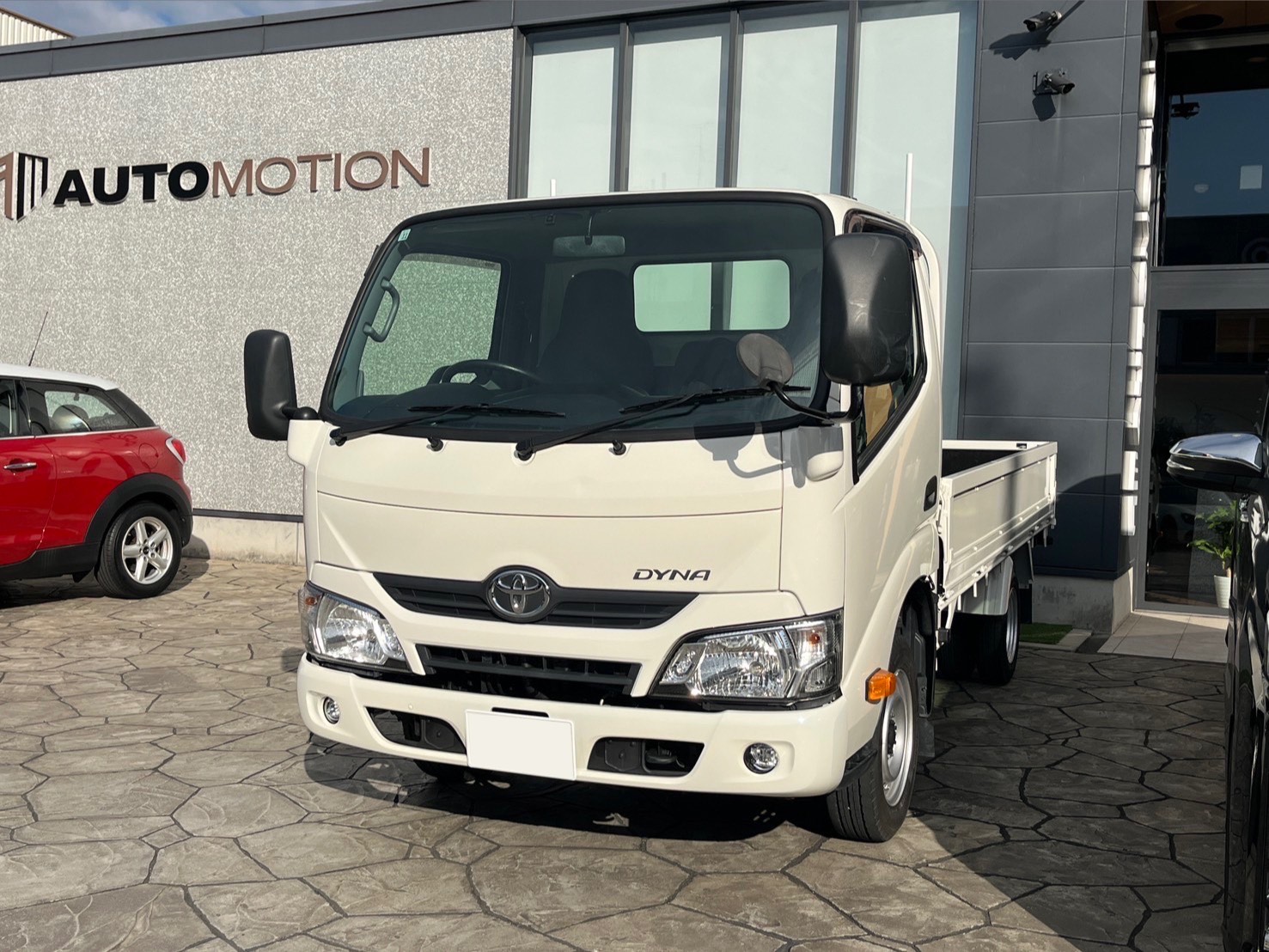 12月17日：ご納車 M様 ダイナ