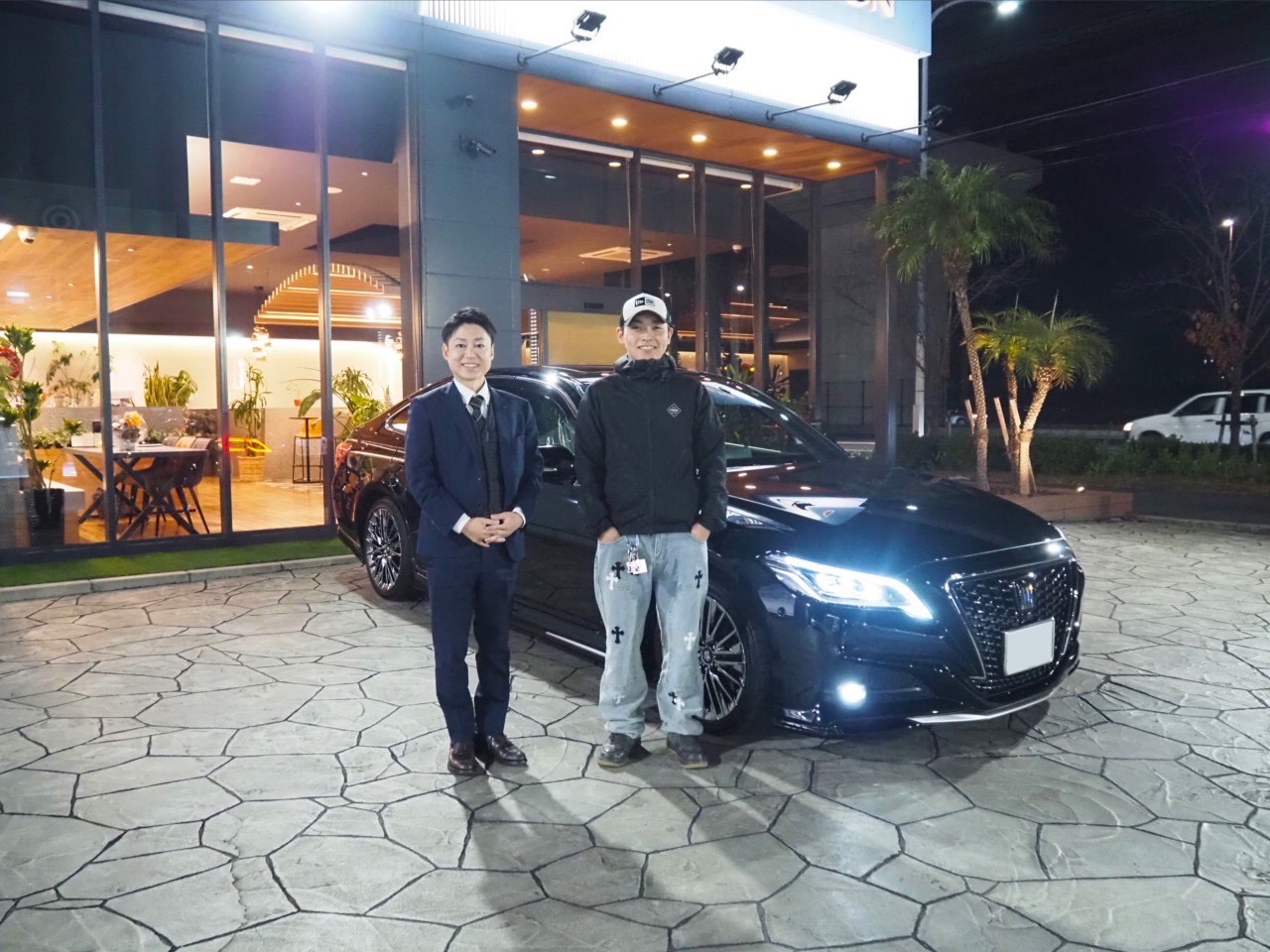 12月20日：ご納車 O様 クラウンHV
