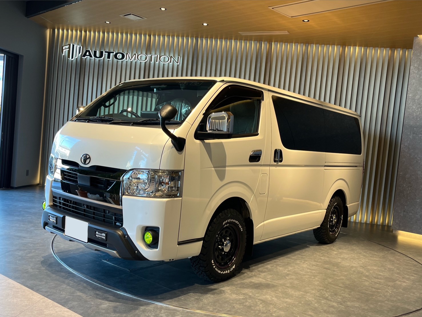 12月20日：ご納車 F様 ハイエース