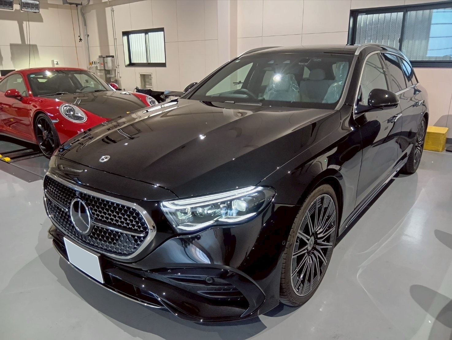 2月2日：ご納車 A様 ベンツE200