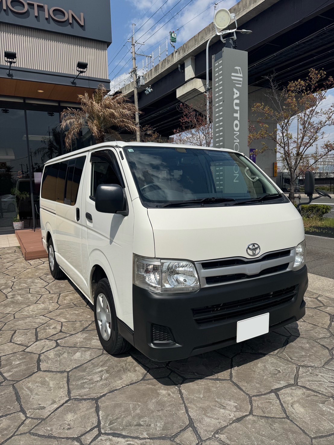 4月25日：ご納車 S様 ハイエース