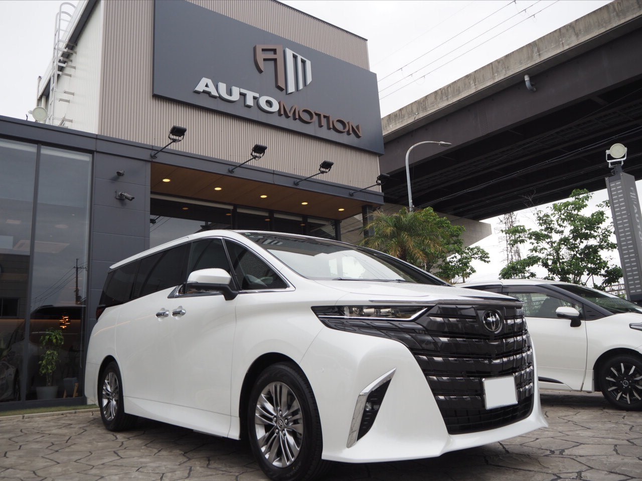 4月27日：ご納車 T様 新車アルファード