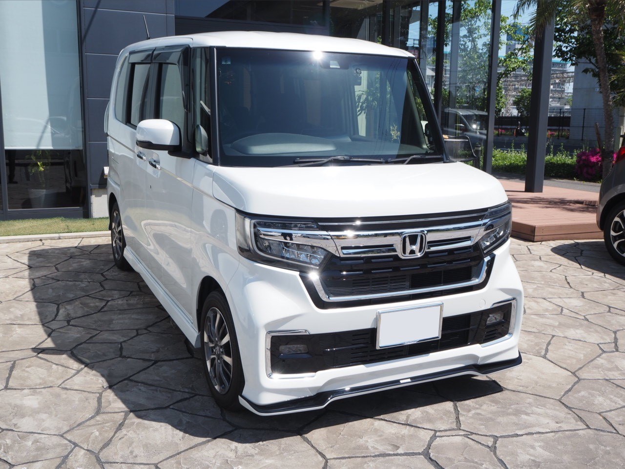 4月28日：ご納車 I様 NBOXカスタム