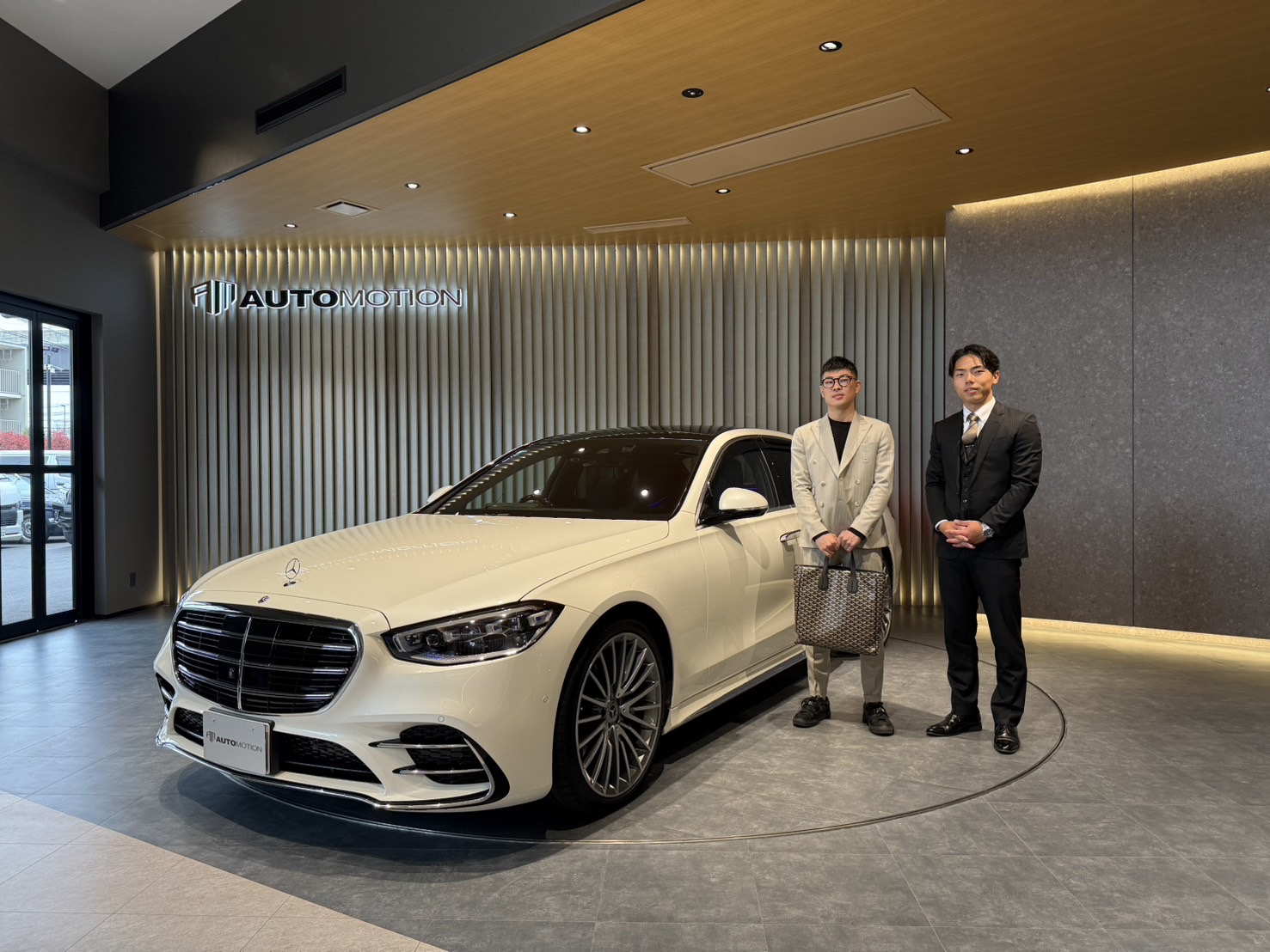 4月4日：ご納車 A様 ベンツS500