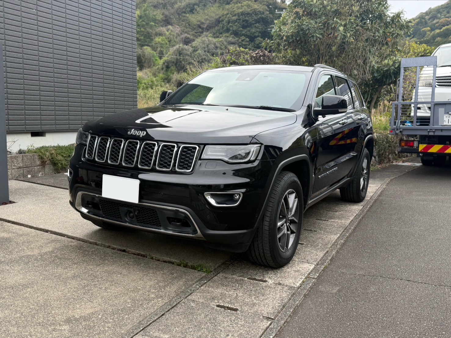 4月6日：ご納車 N様 ジープグランドチェロキー