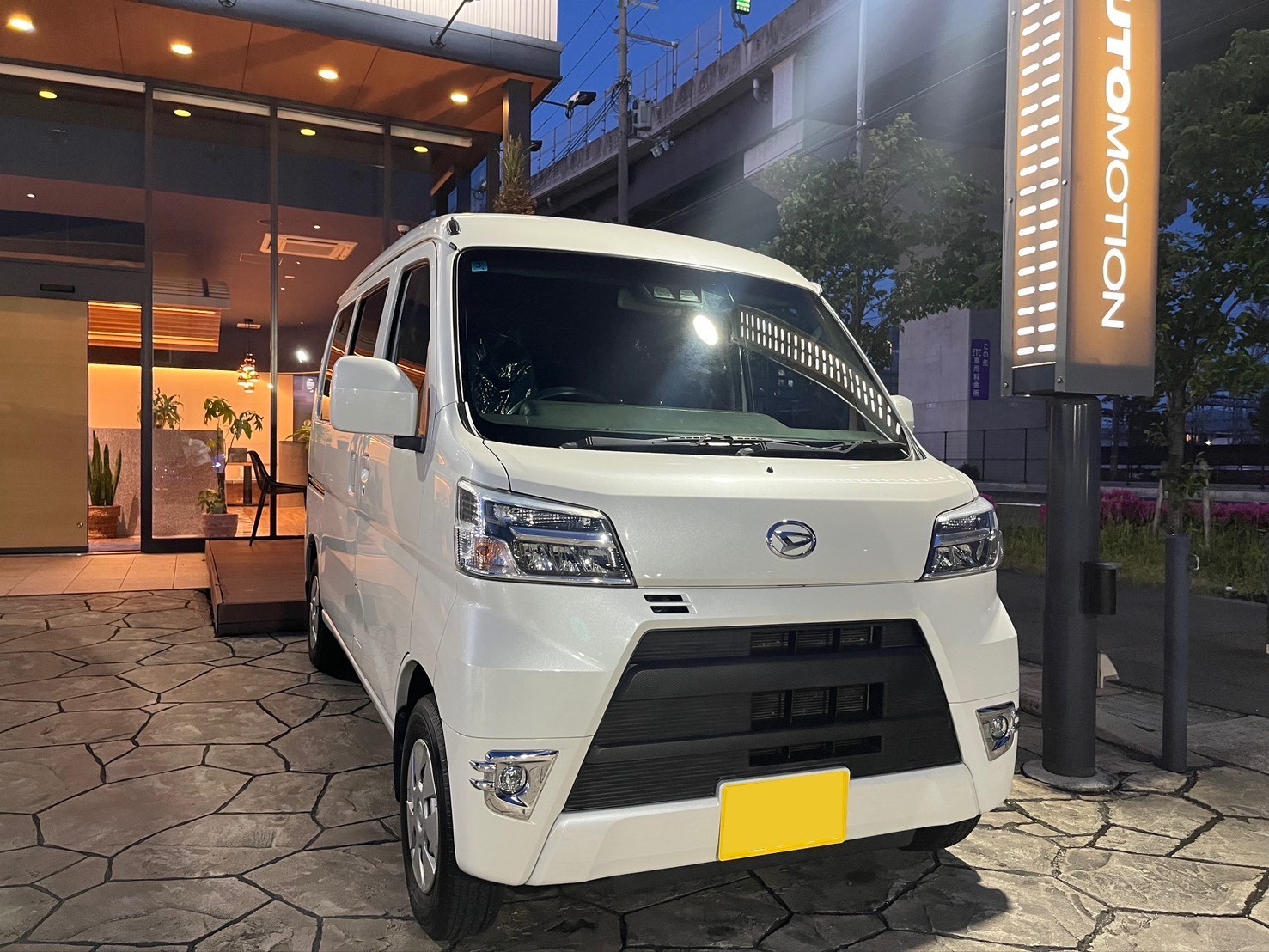 5月2日：ご納車 Y様 ハイゼットカーゴ