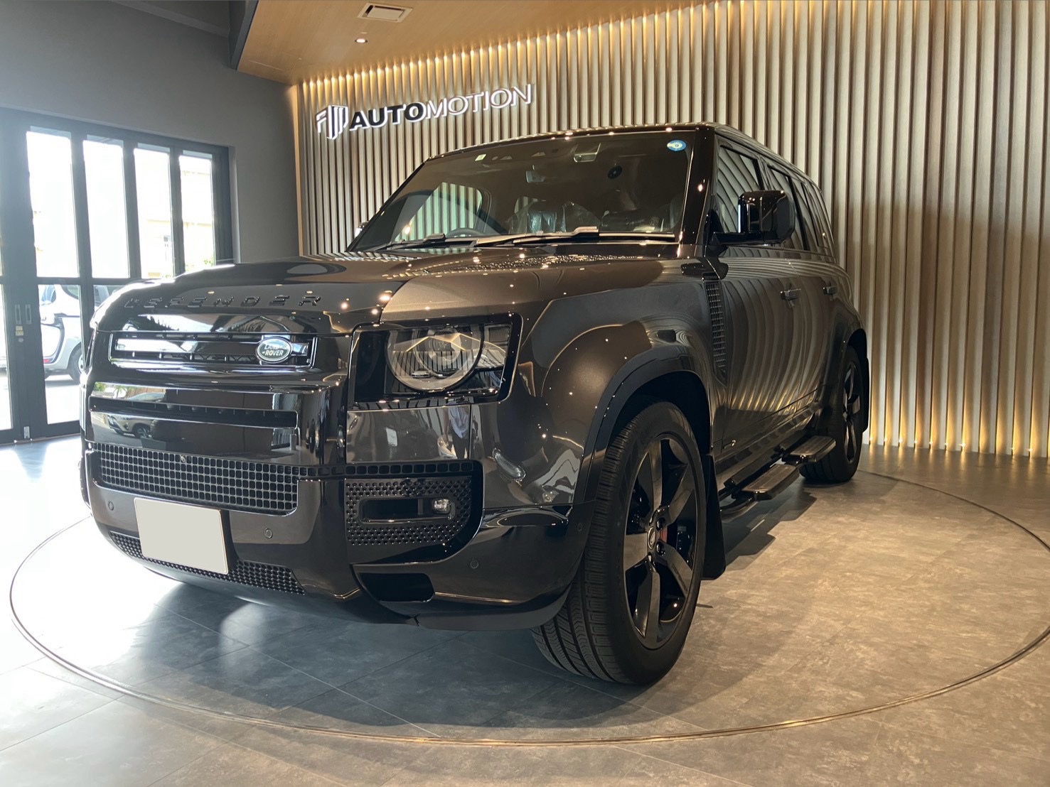 9月15日：ご納車 T様 ランドローバー ディフェンダー