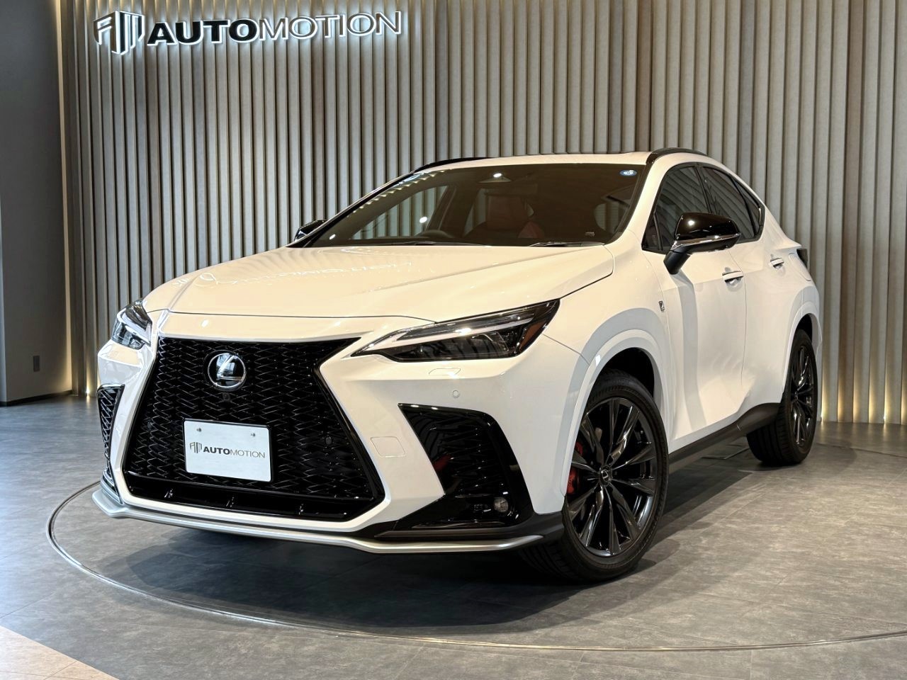 2月17日：ご納車 レクサス NX