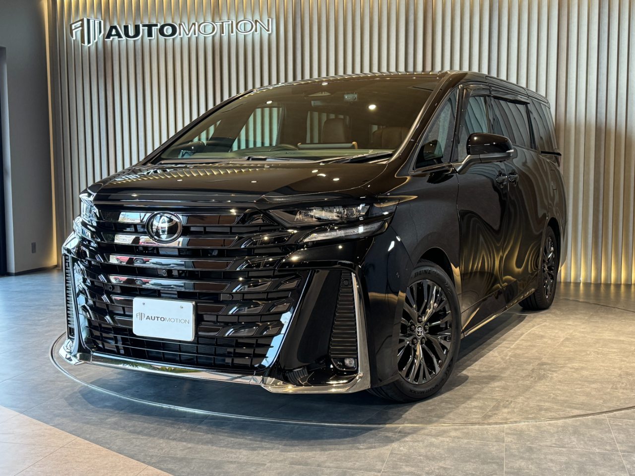 4月25日：ご納車 O様 ヴェルファイア