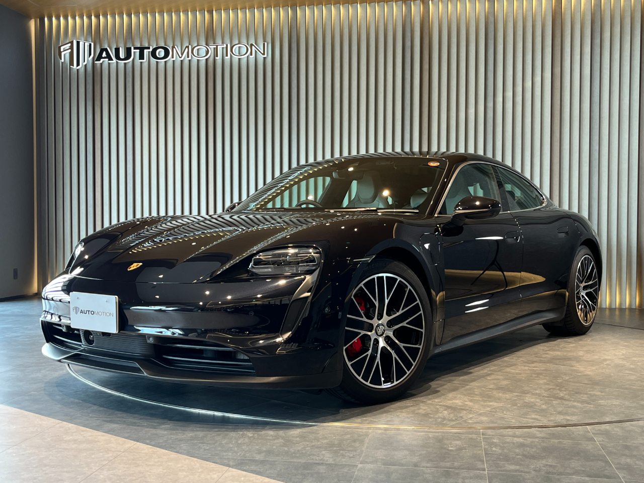 10月23日：ご納車 I様 ポルシェ タイカン4S