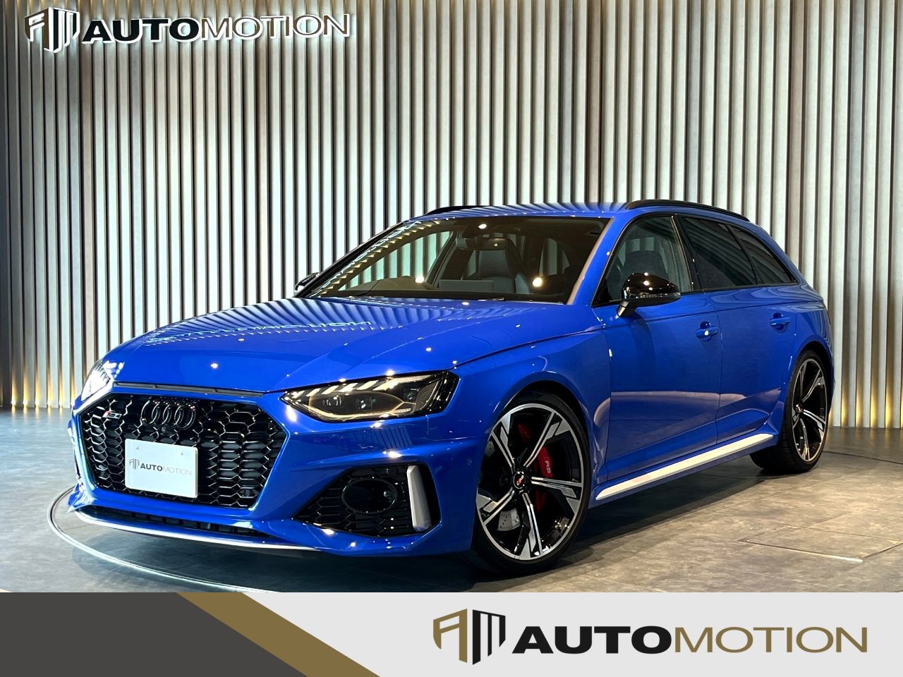 RS4アバント 青 2021年