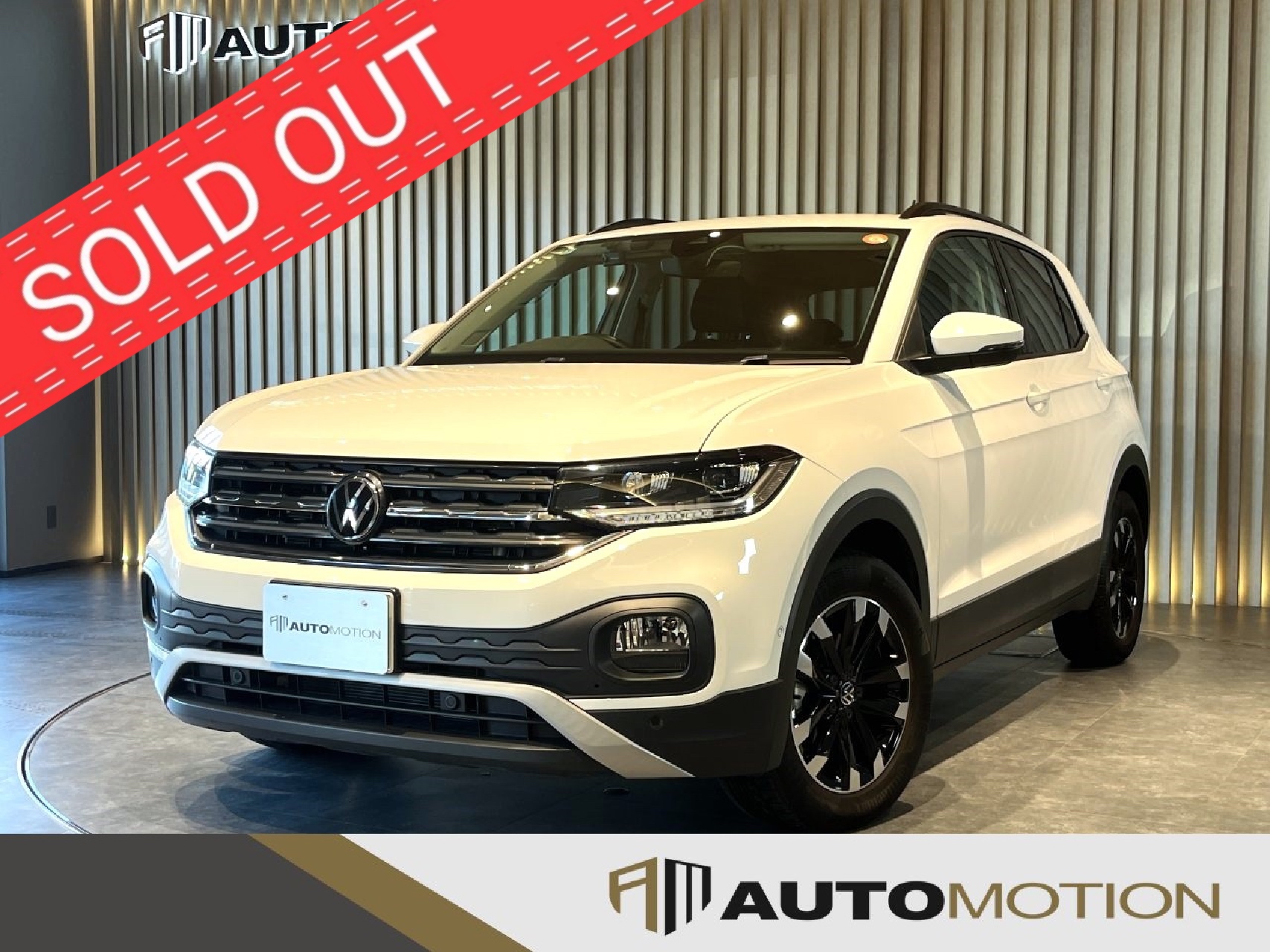 T-Cross　白　R4年