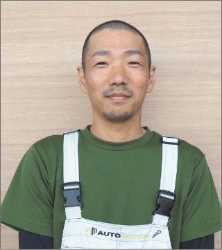 車両管理主任 川村 昌也