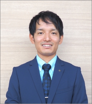 営業 吉岡 功太郎