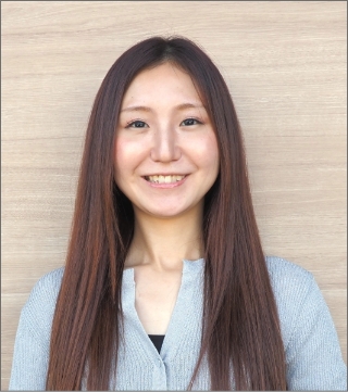 事務 岸 真子