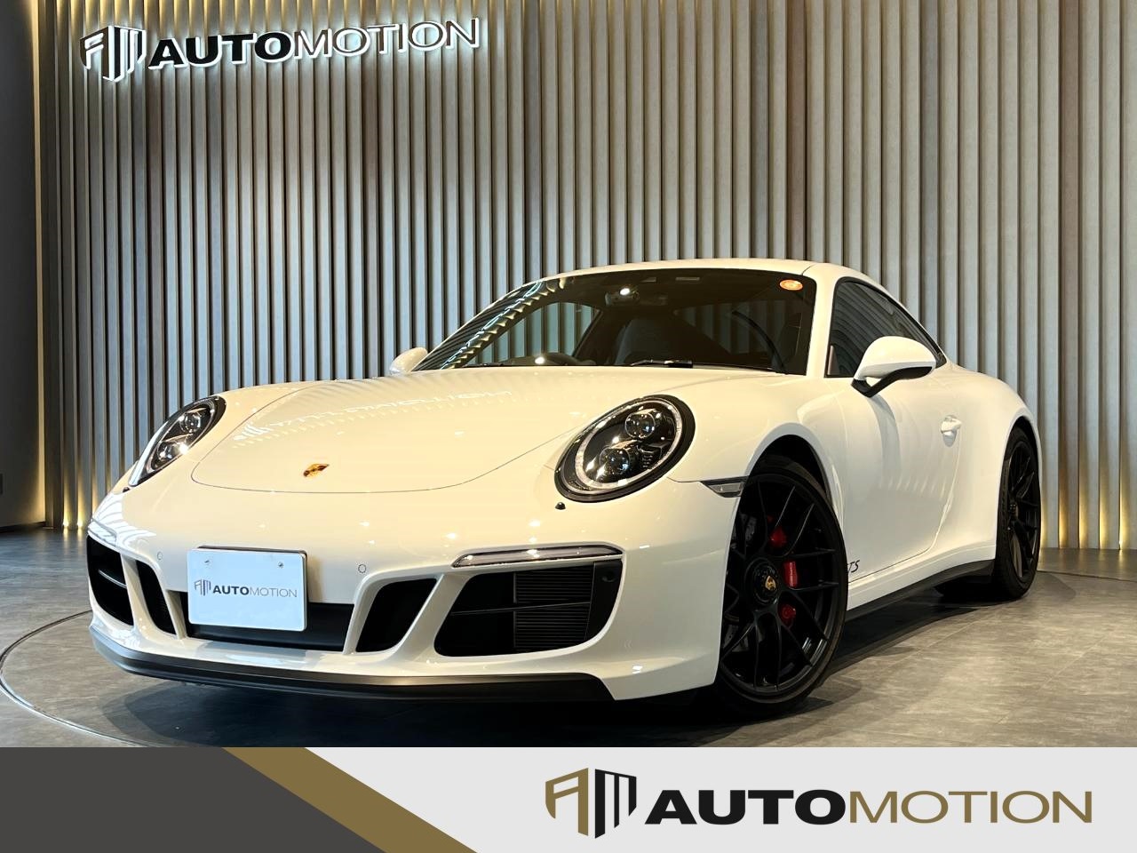 ポルシェ911カレラGTS　白　H30